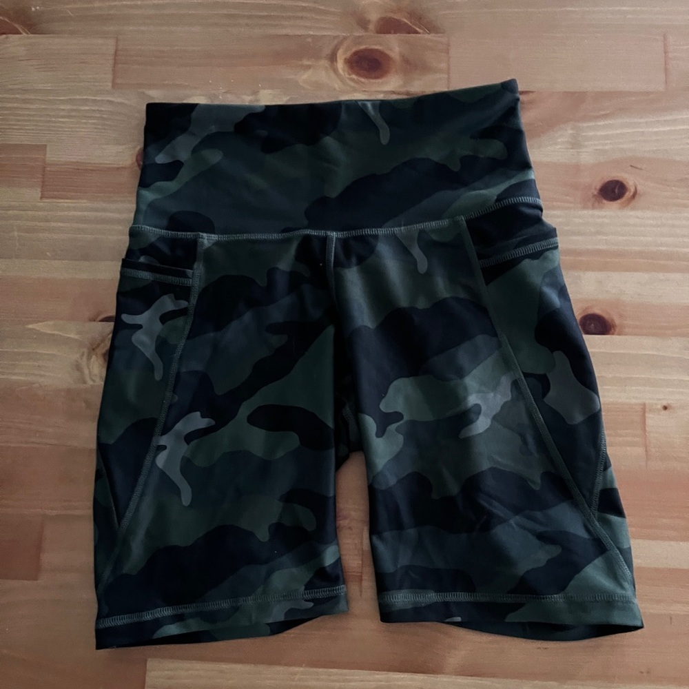 Old Navy Biker Shorts, Small